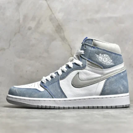 Air Jordan 1 Retro High OG Hyper Royal Reps - C